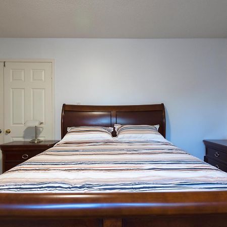 The Comfort Stay At City Of Пикъринг Екстериор снимка